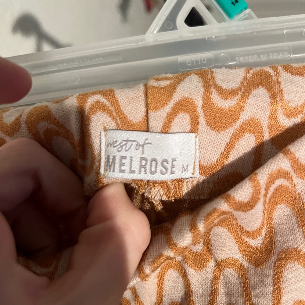 YOGA PANTS MEDIUM WEAT OF MELROSE